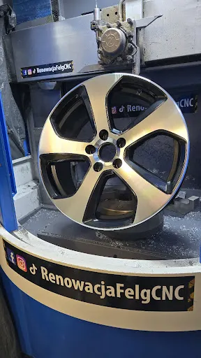 Renowacja Felg CNC.pl u Jawora / Wulkanizacja / Lakierowanie Felg / Odnawianie Felg / Prostowanie Felg